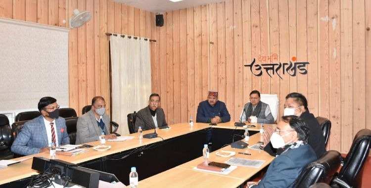 image: meeting was held under the chairmanship of CM Dhami regarding Sainik Dham